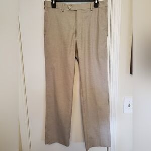 Roundtree and York Travel Smart Dress Slacks